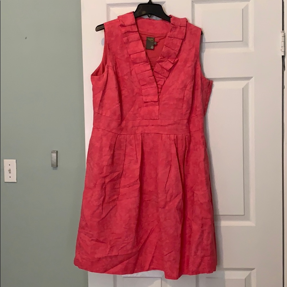 Gorgeous pink Taylor woman dress 16w